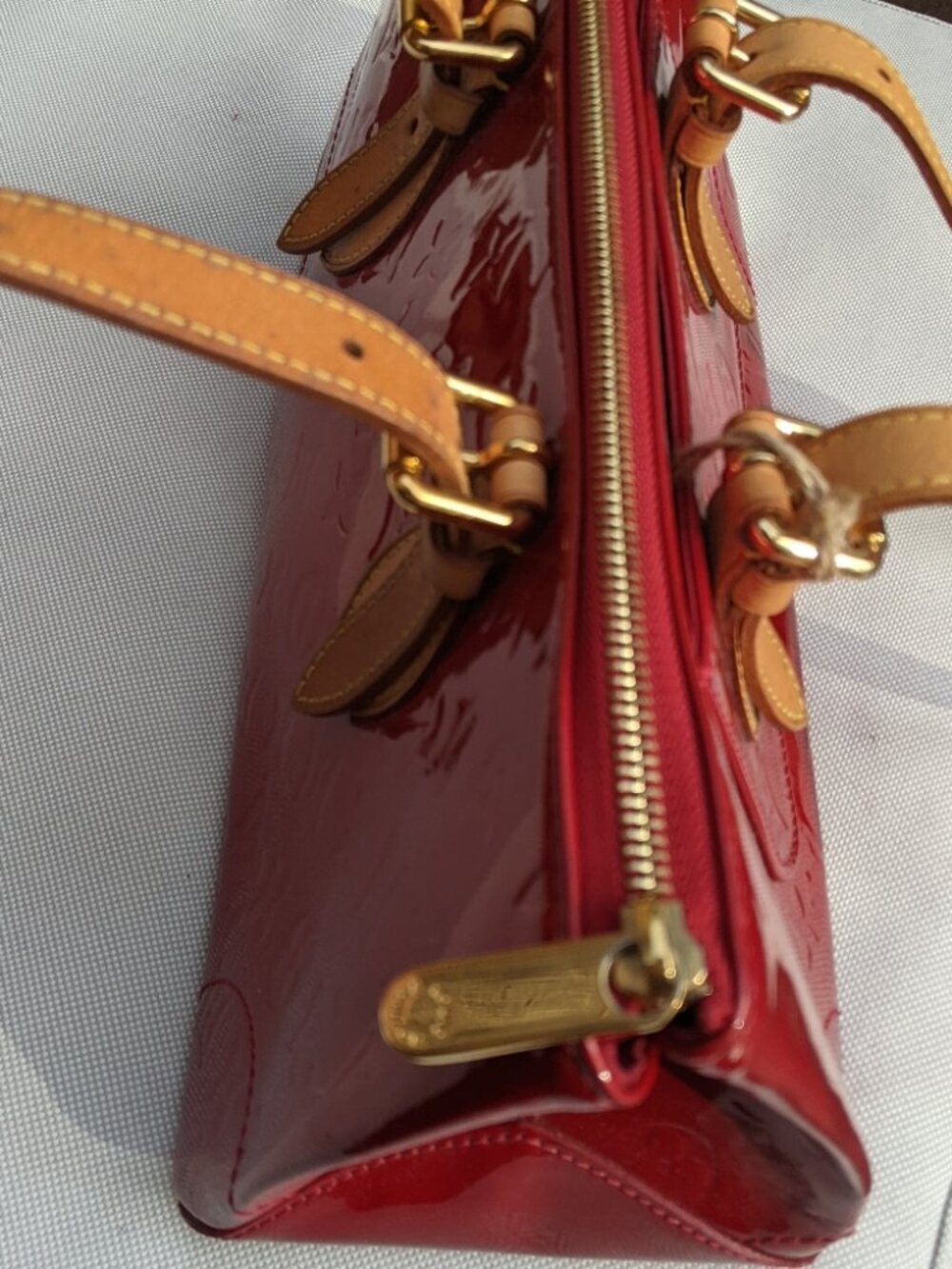 Louis Vuitton bags vernis Tote Bag Rosewood red champagne - Picture 3 of 12